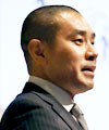 大塚 輝 氏