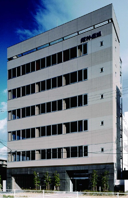 本社外観