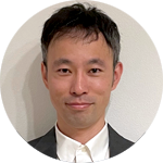岩井 基 氏
