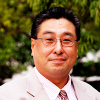 河岸 宏和 氏