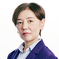内山 妙子 氏