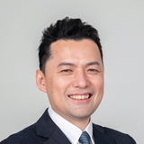 和智 右桂 氏
