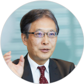 高畠 和子 氏
